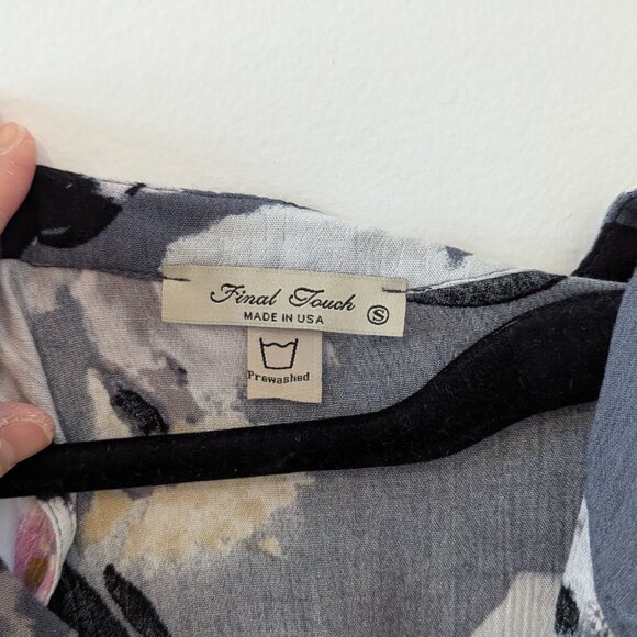 Boutique Floral Dress - Picture 5 of 5